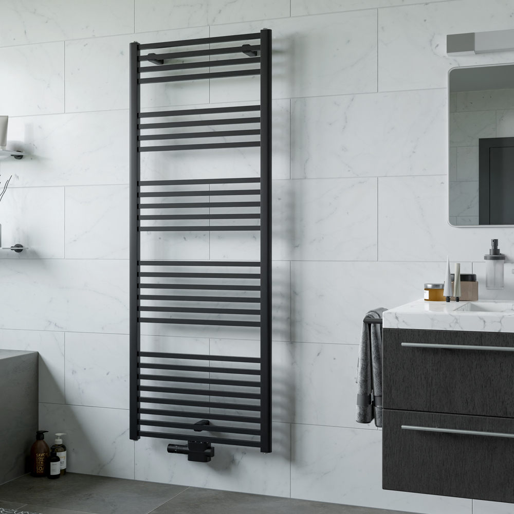 Corpotherma Badheizkörper Eco 4Kant schwarz matt mit Mittenanschluss Corpotherma Badheizkörper Eco 4Kant schwarz matt mit Mittenanschluss