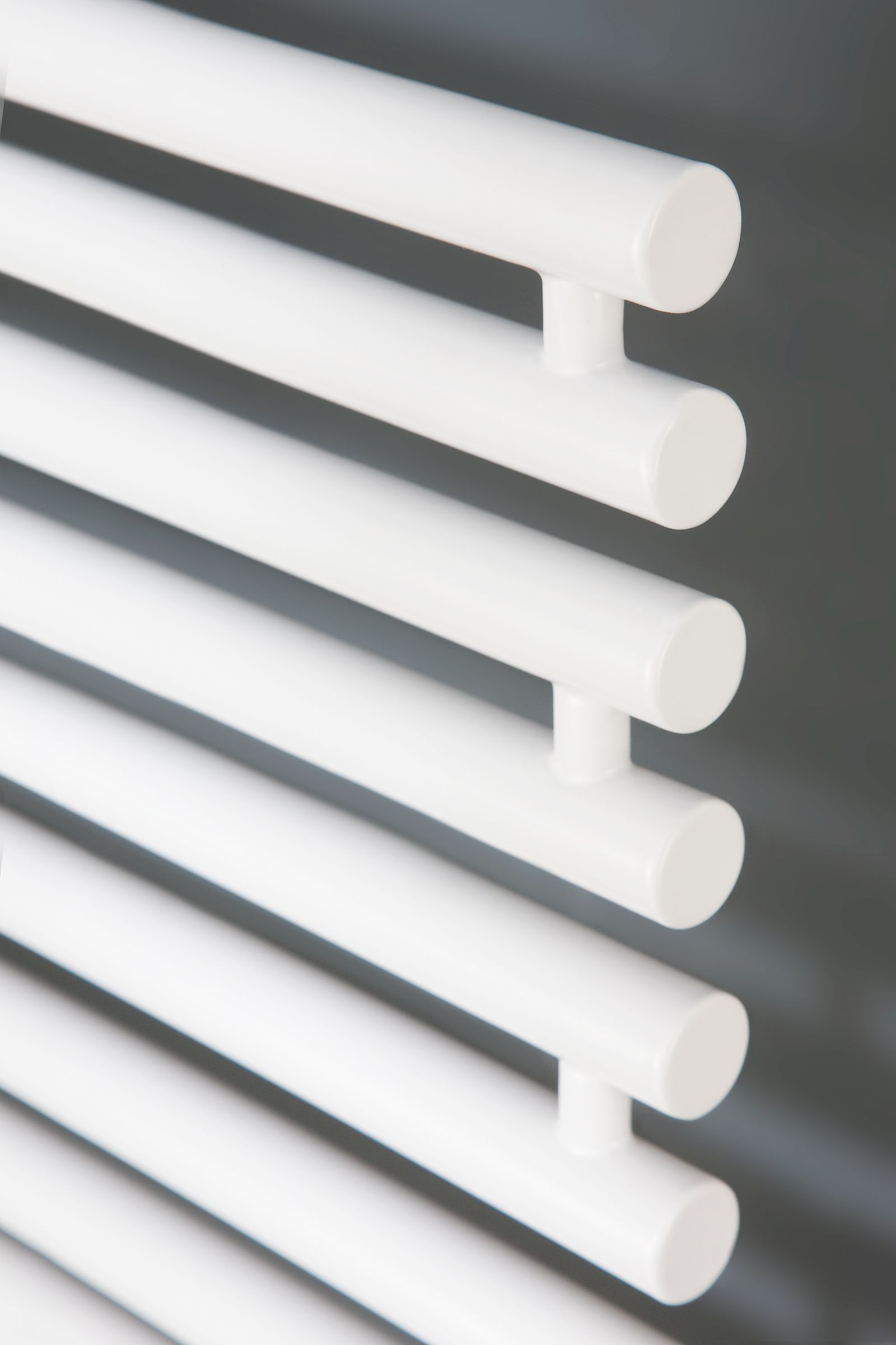 Design Heizkörper Sirius in weiss - Handtuchheizkörper MA 50 mm